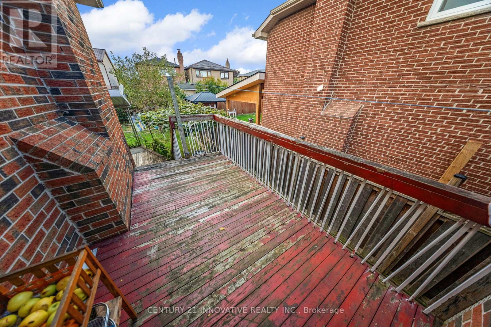 816 Willowbank Trail, Mississauga, Ontario  L4W 3M2 - Photo 28 - W12469249