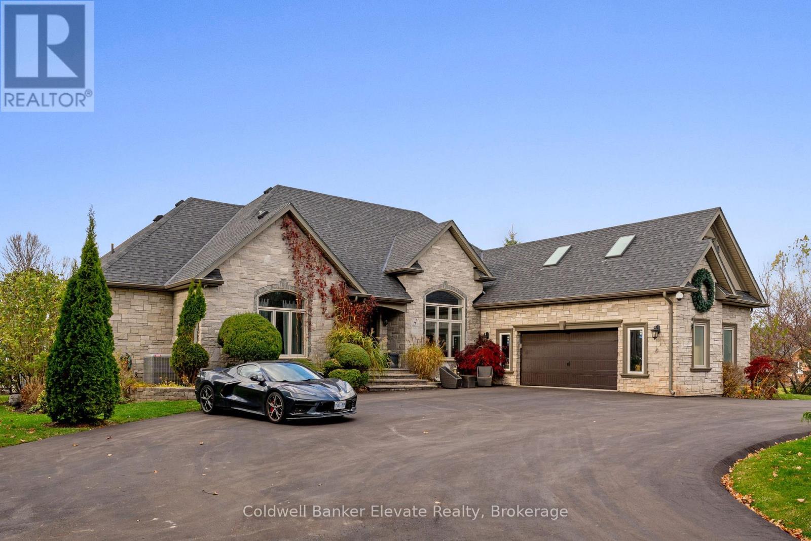 4 ABBITT CRESCENT, Halton Hills, Ontario