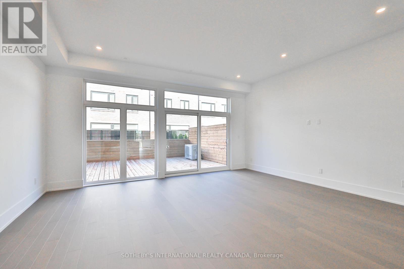 Th 85 - 60 Lou Parsons Way Drive, Mississauga, Ontario  L5H 0B2 - Photo 11 - W12469261