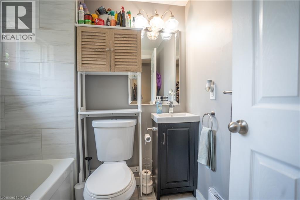 165 Emerald Street N, Hamilton, Ontario  L8L 5K9 - Photo 12 - 40779010