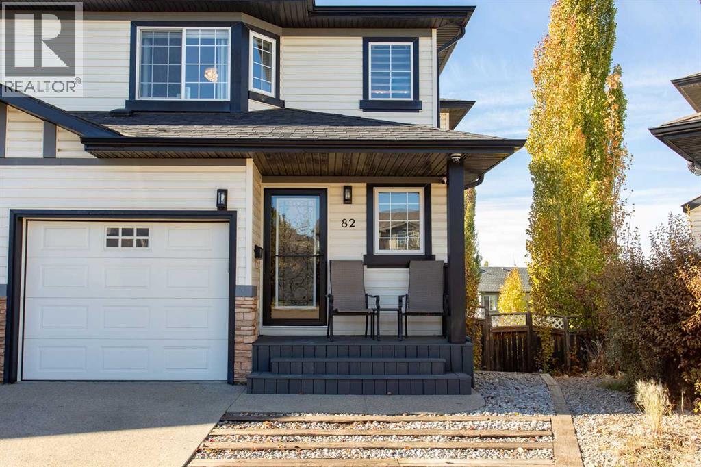 82 Arthur Close, Red Deer, Alberta  T4R 3M5 - Photo 2 - A2264732