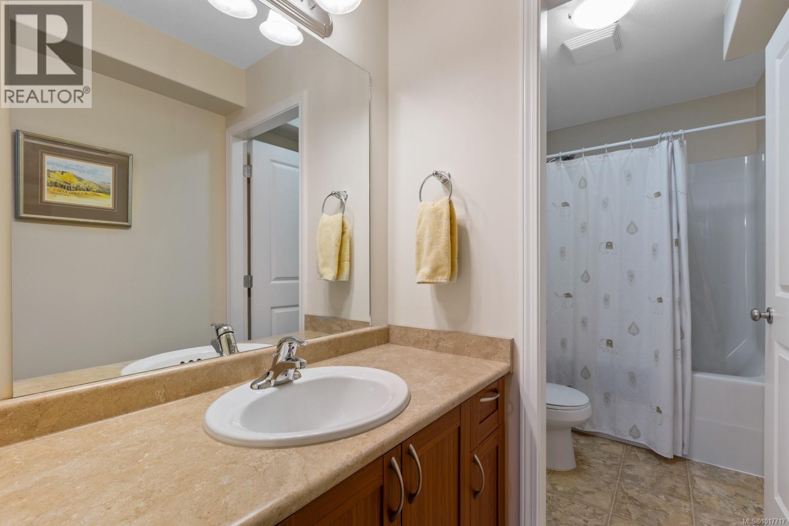 38 2728 1st St, Courtenay, British Columbia  V9N 4A4 - Photo 68 - 1017717