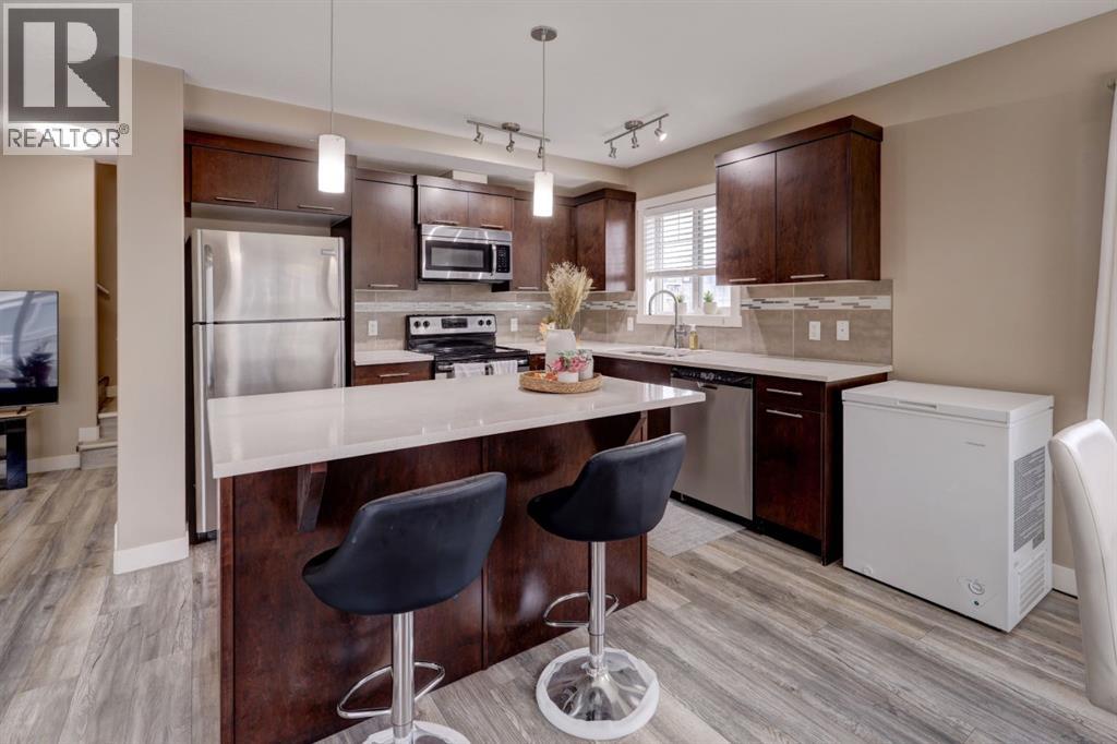 210 Skyview Ranch Grove Ne, Calgary, Alberta  T3N 0R6 - Photo 2 - A2264321