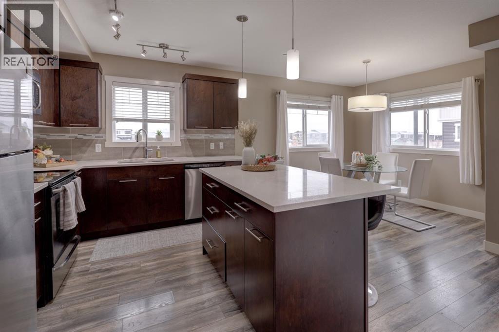 210 Skyview Ranch Grove Ne, Calgary, Alberta  T3N 0R6 - Photo 3 - A2264321