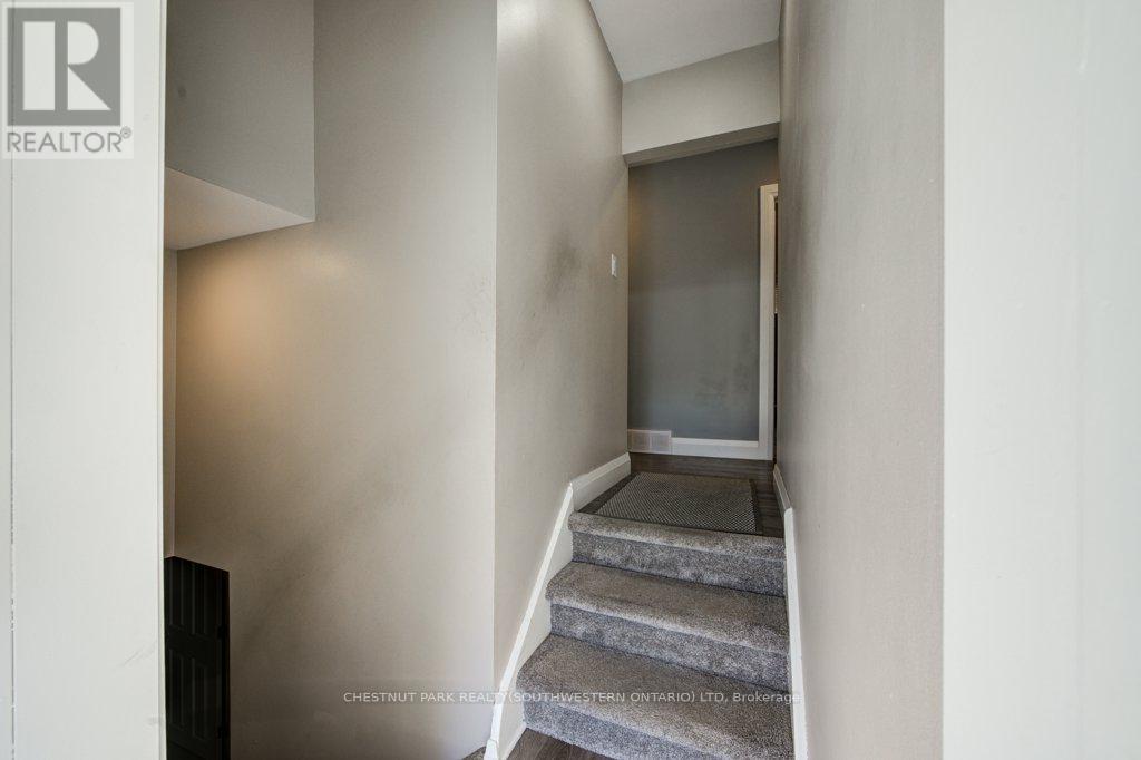 243 King Street E, Ingersoll, Ontario  N5C 1H4 - Photo 23 - X12469247