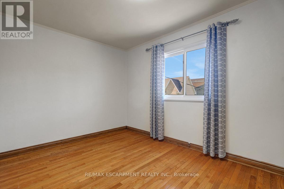 14 Niagara Street, Hamilton, Ontario  L8L 6A2 - Photo 24 - X12469256