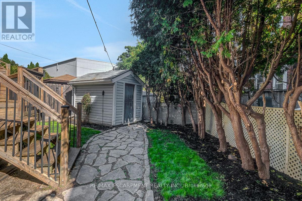 14 Niagara Street, Hamilton, Ontario  L8L 6A2 - Photo 41 - X12469256