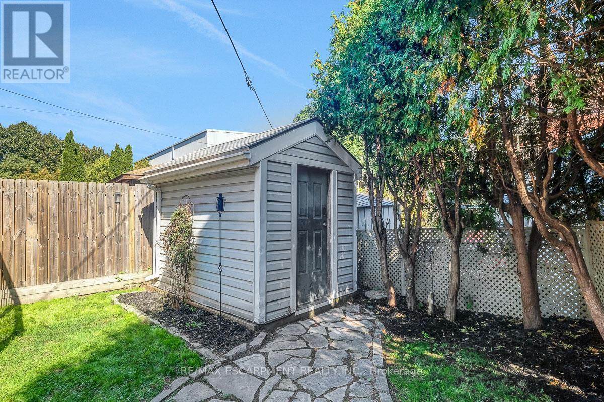 14 Niagara Street, Hamilton, Ontario  L8L 6A2 - Photo 42 - X12469256
