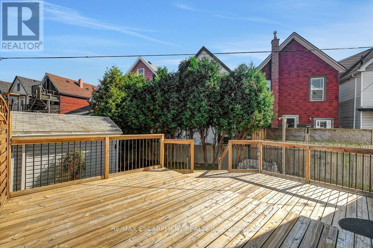 14 Niagara Street, Hamilton, Ontario  L8L 6A2 - Photo 44 - X12469256