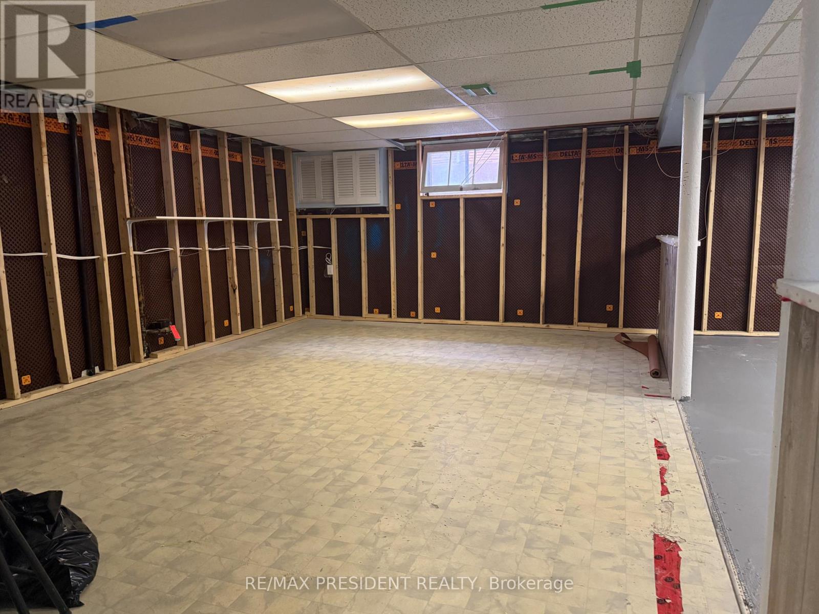115 Golden Boulevard, Welland, Ontario  L3B 1H9 - Photo 19 - X12467593