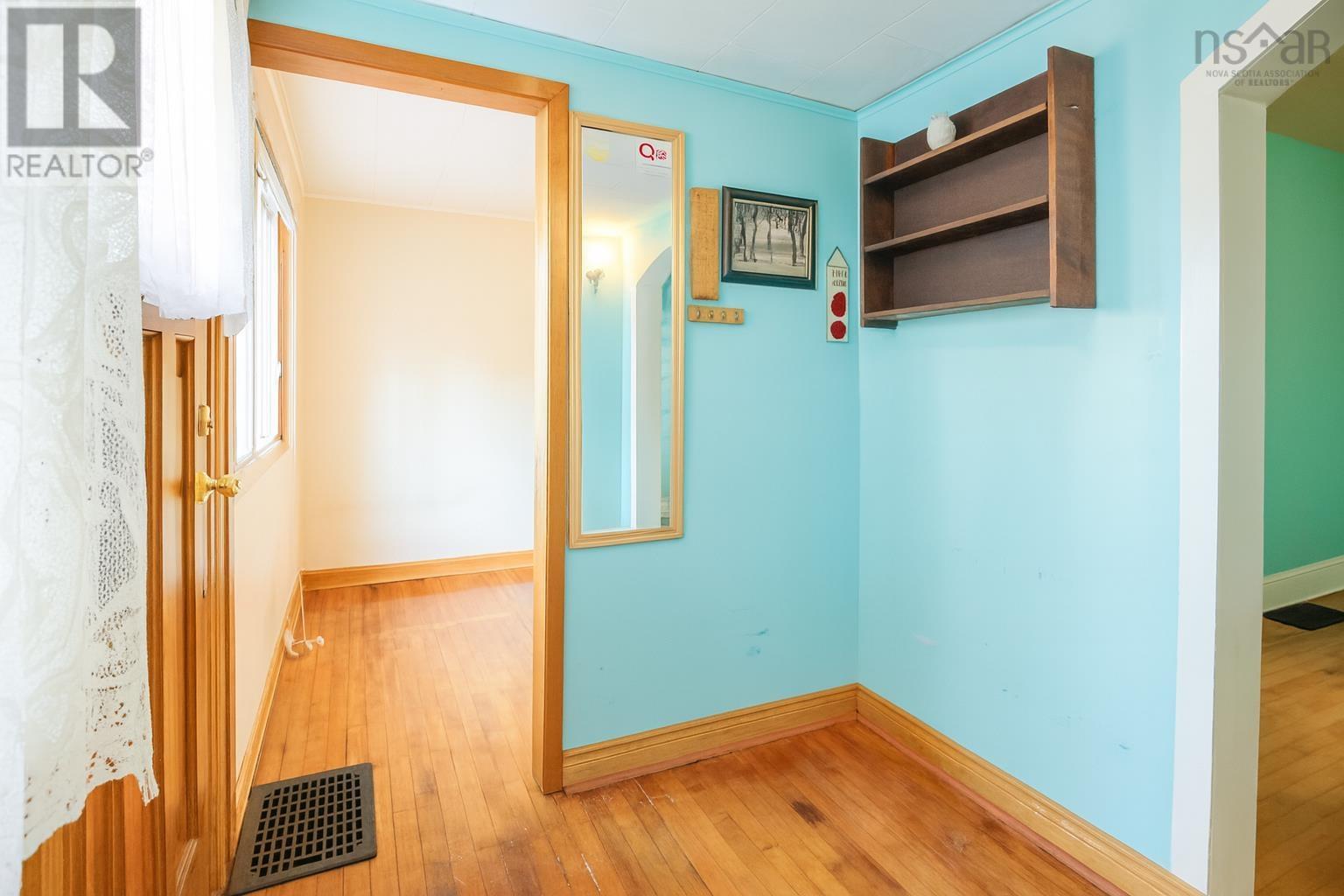 5 Cleary Drive, Dartmouth, Nova Scotia  B2Y 3X3 - Photo 6 - 202526051