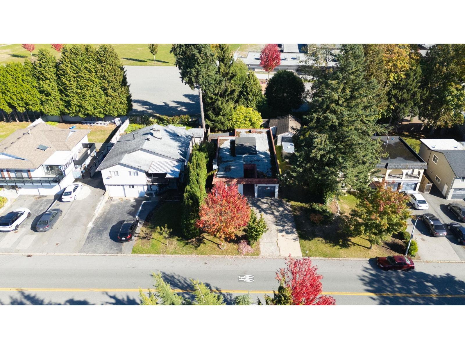 9376 Prince Charles Boulevard, Surrey, British Columbia  V3V 1S6 - Photo 3 - R3059617