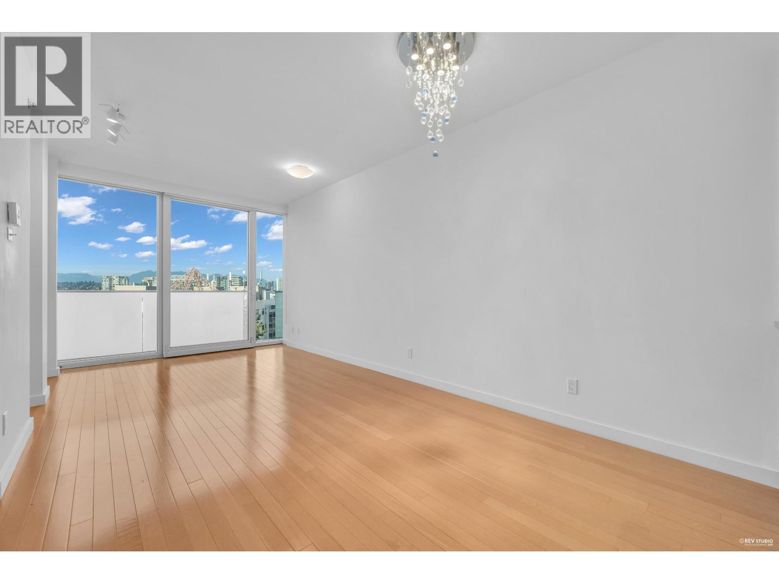 712 8080 Cambie Road, Richmond, British Columbia  V6X 0C1 - Photo 3 - R3058634