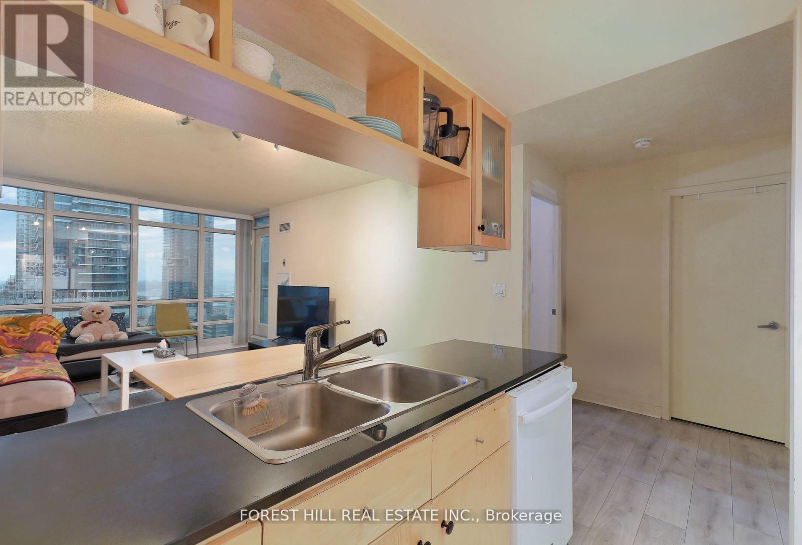 2211 - 397 Front Street W, Toronto, Ontario  M5V 3S1 - Photo 9 - C12469296