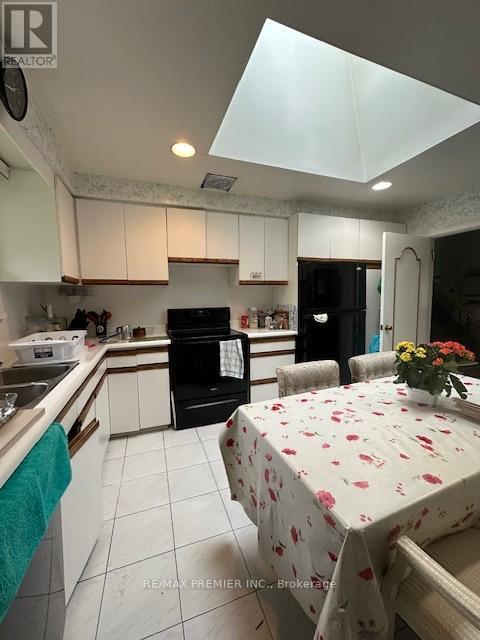 55 Overbrook Place, Toronto, Ontario  M3H 4P3 - Photo 3 - C12469365
