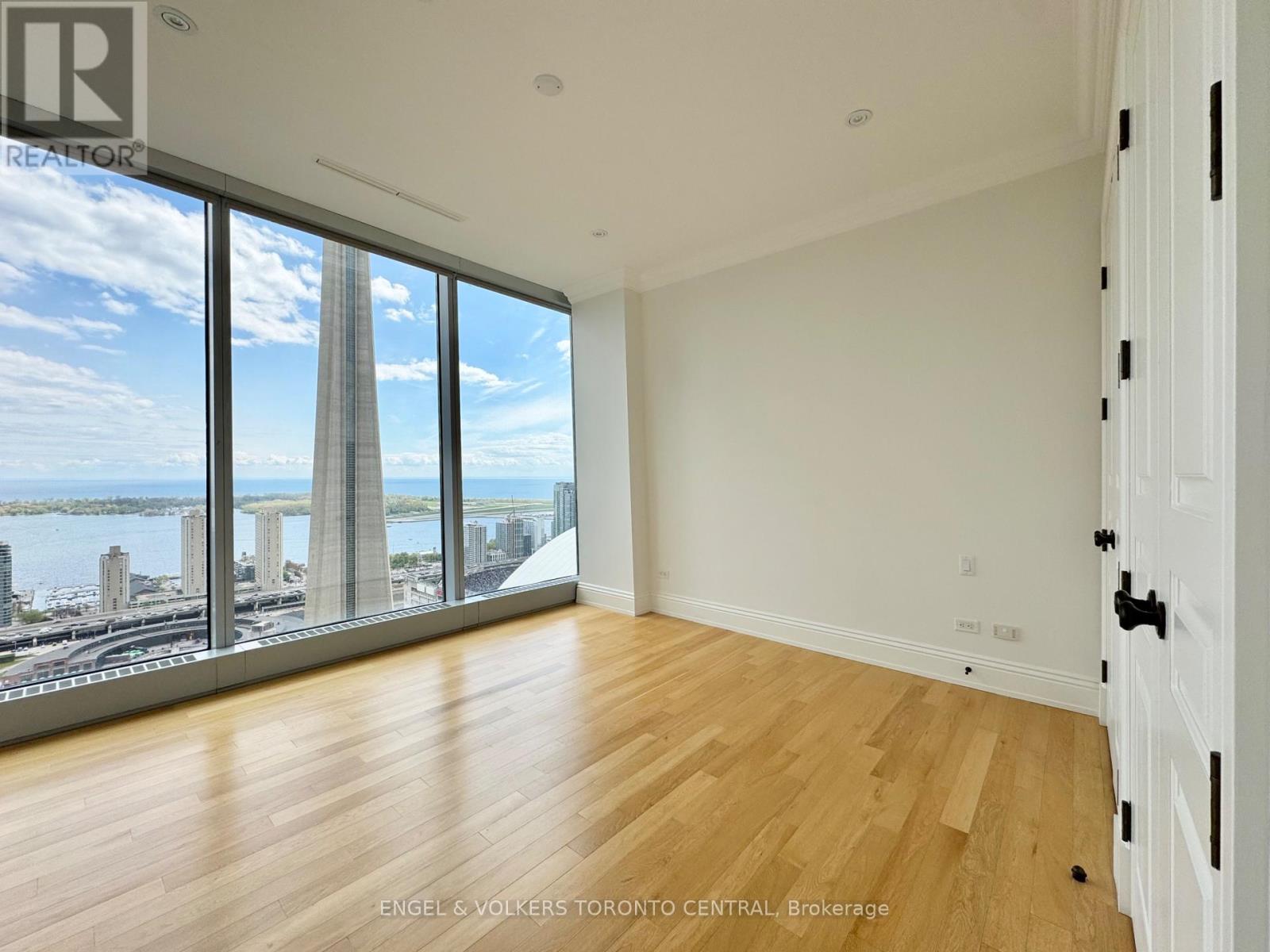 3404 - 183 Wellington Street W, Toronto, Ontario  M5V 0A1 - Photo 23 - C12469380