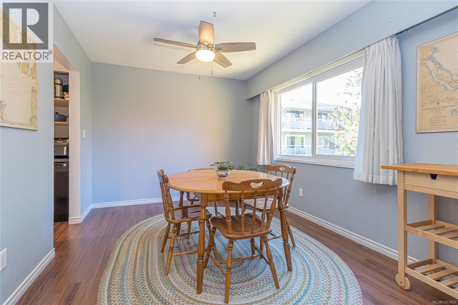 310 1490 Garnet Rd, Saanich, British Columbia V8P 5L1 - Photo 9 - 1017804