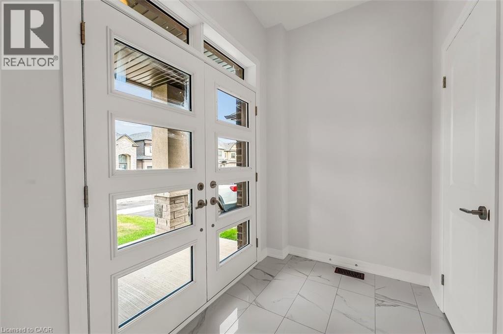 76 Hitchman Street, Paris, Ontario  N3L 0M1 - Photo 4 - 40780265