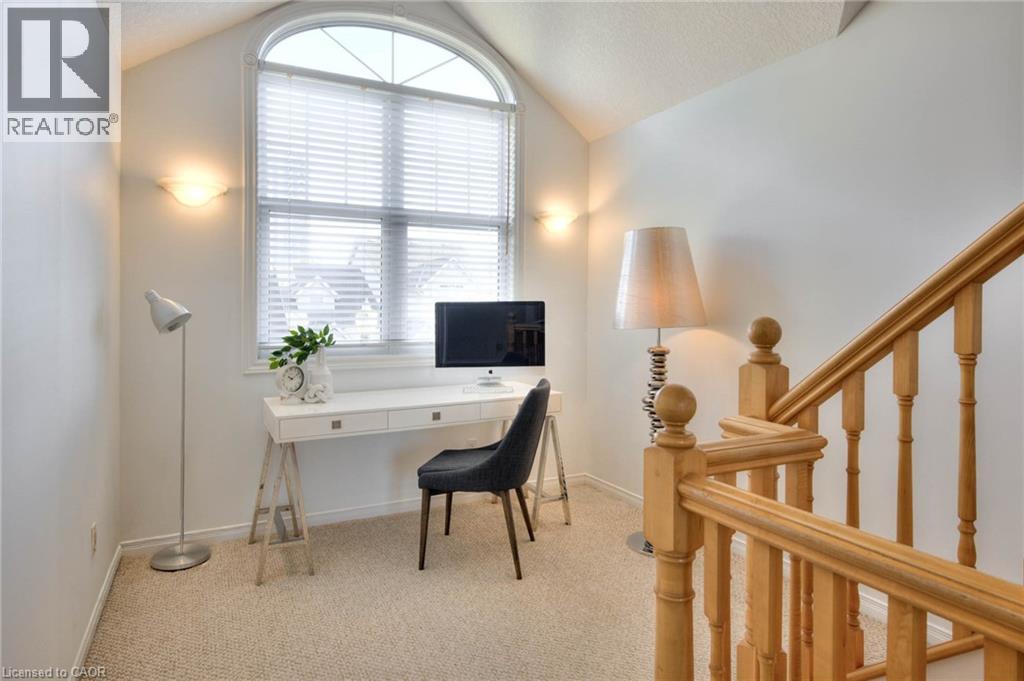 36 Fullerton Street, Waterloo, Ontario  N2L 6L4 - Photo 30 - 40780057