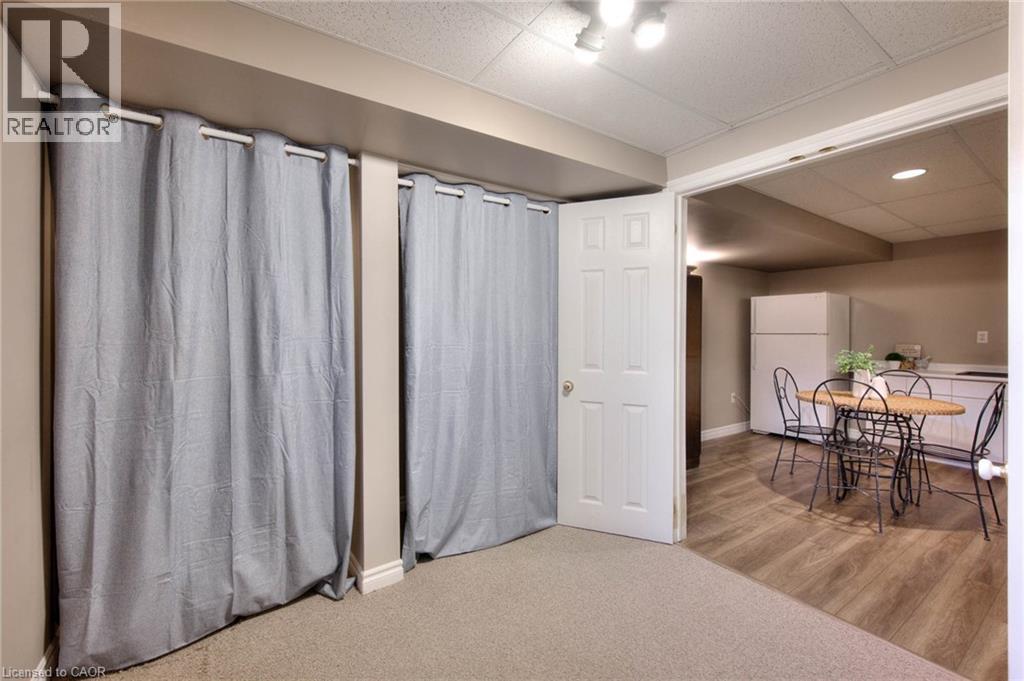 36 Fullerton Street, Waterloo, Ontario  N2L 6L4 - Photo 37 - 40780057