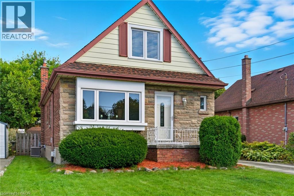 91 East 42nd Street, Hamilton, Ontario  L8T 3A2 - Photo 2 - 40779389