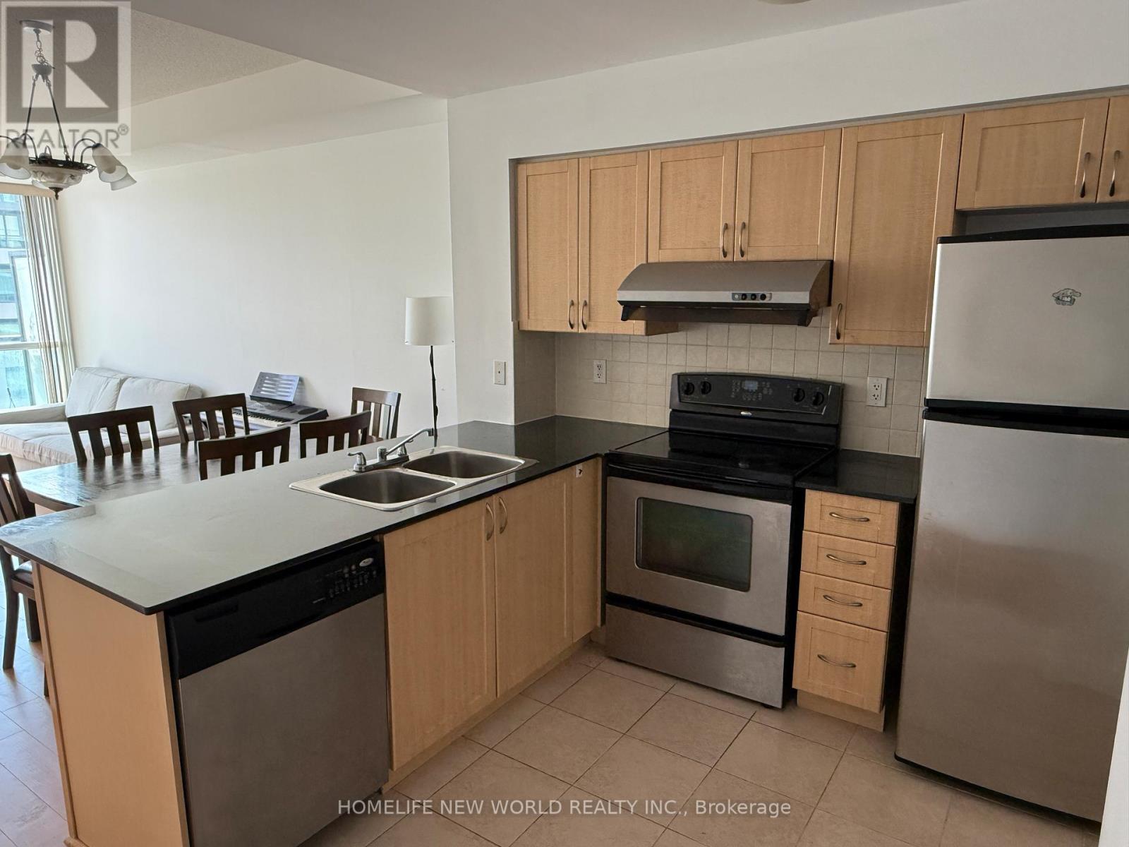 917 - 32 Clegg Road, Markham, Ontario  L6G 0B2 - Photo 13 - N12469324