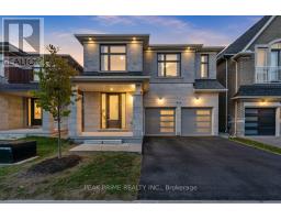 99 BLACK WALNUT COURT, Aurora, Ontario