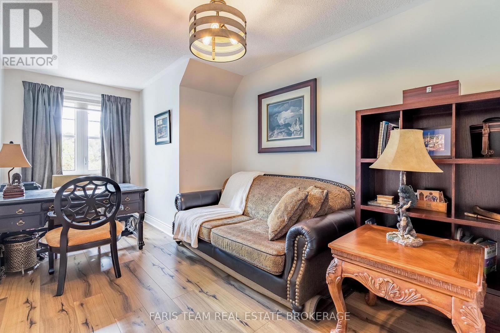 192 Wycliffe Cove, Tay, Ontario  L0K 2A0 - Photo 21 - S12469342