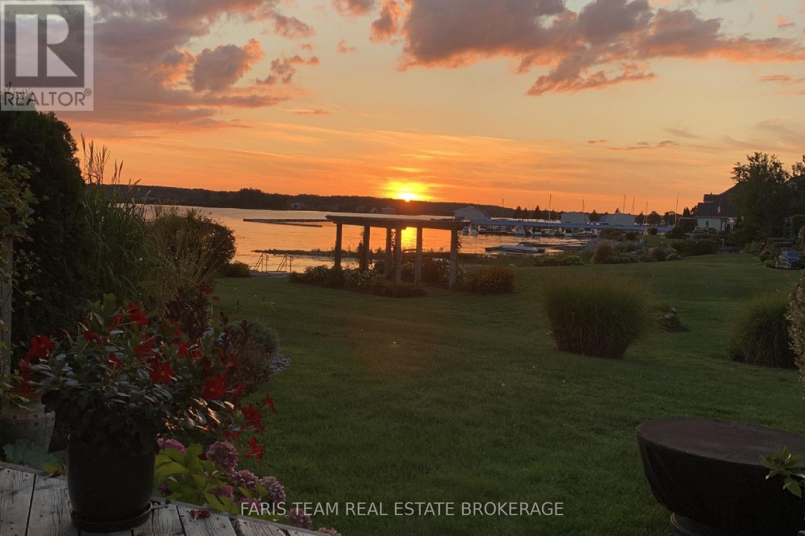 192 Wycliffe Cove, Tay, Ontario  L0K 2A0 - Photo 46 - S12469342