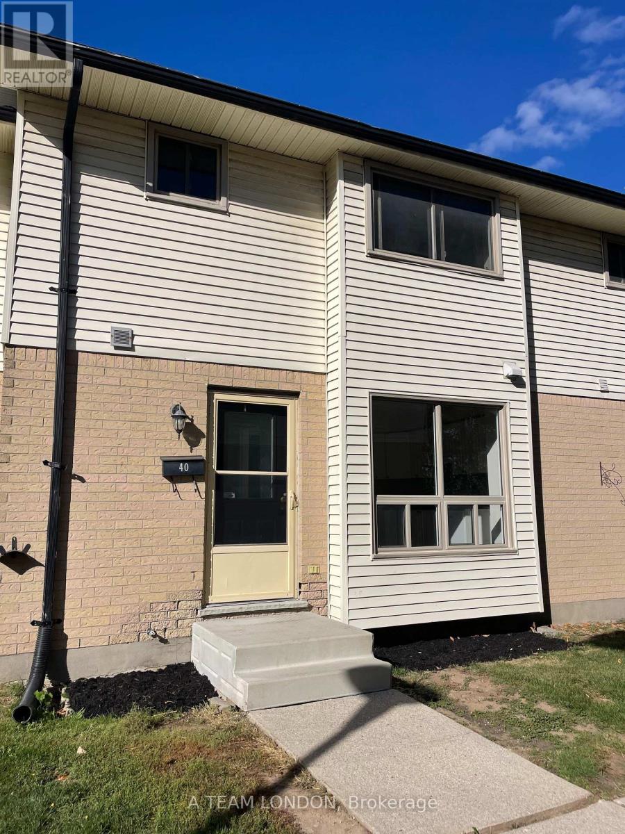 40 - 355 SANDRINGHAM CRESCENT, London South, Ontario