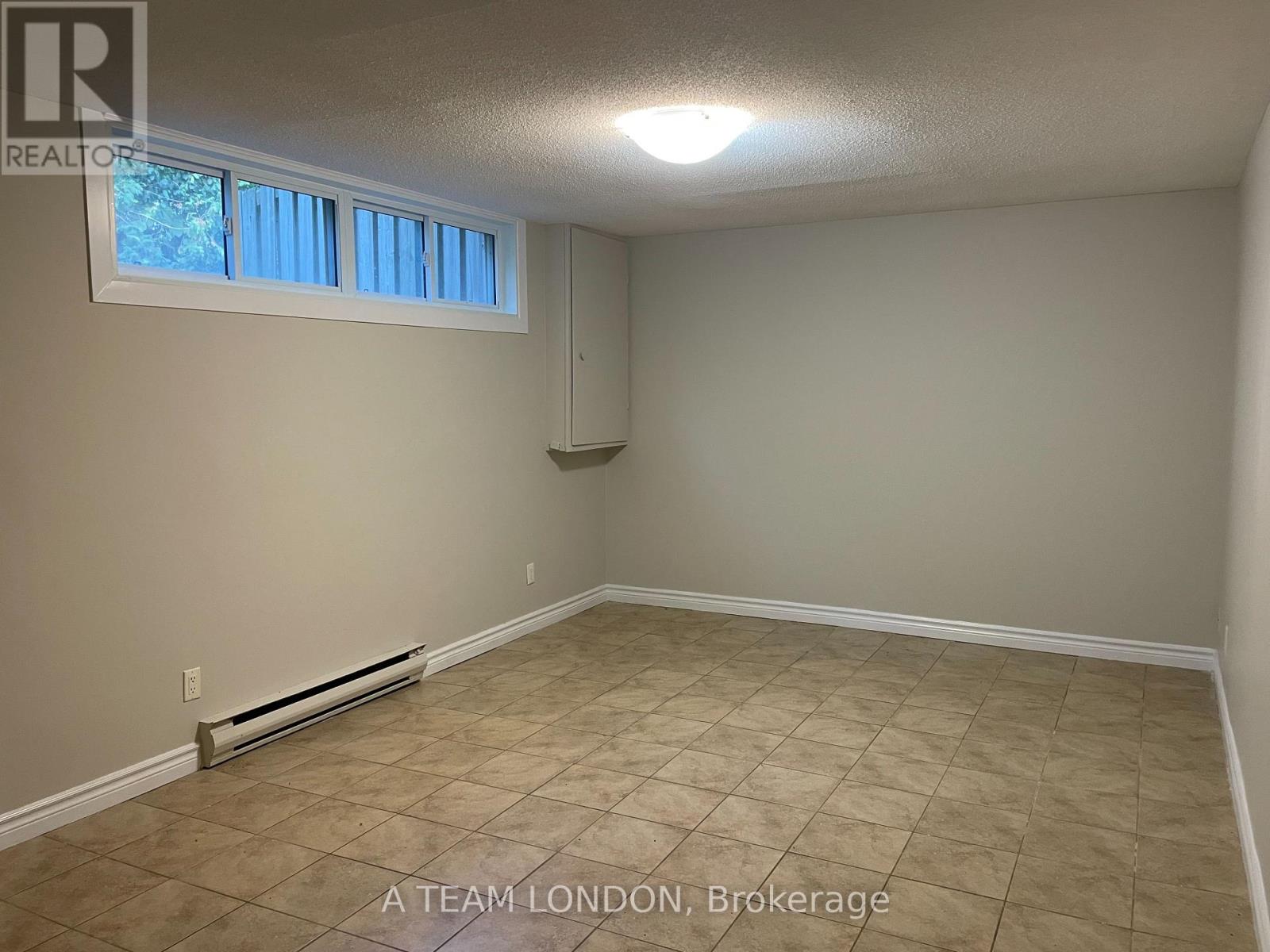 40 - 355 Sandringham Crescent, London South, Ontario  N6C 5K3 - Photo 18 - X12469405