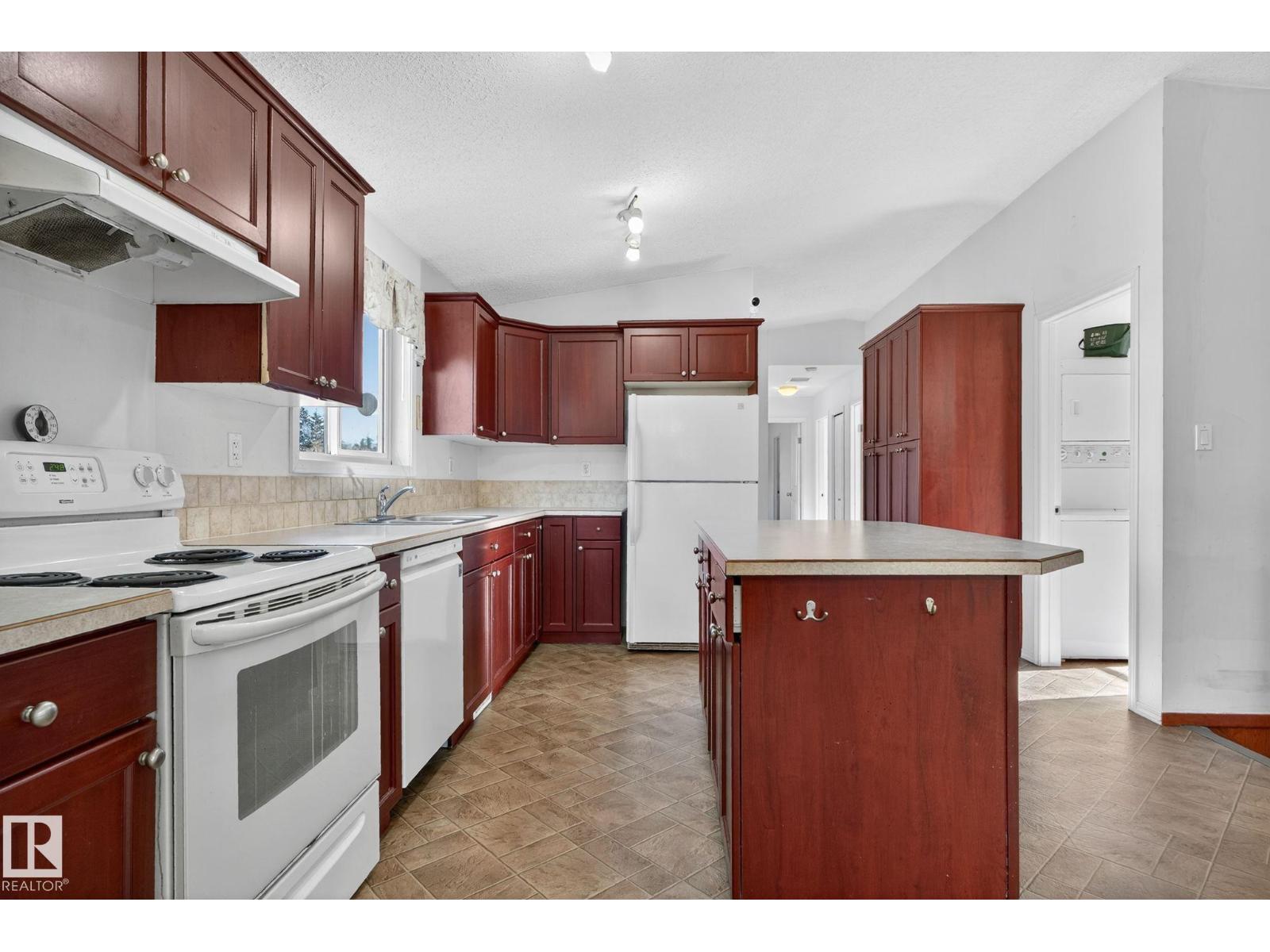 22311 119 Av Nw, Edmonton, Alberta  T5S 0S9 - Photo 25 - E4462595