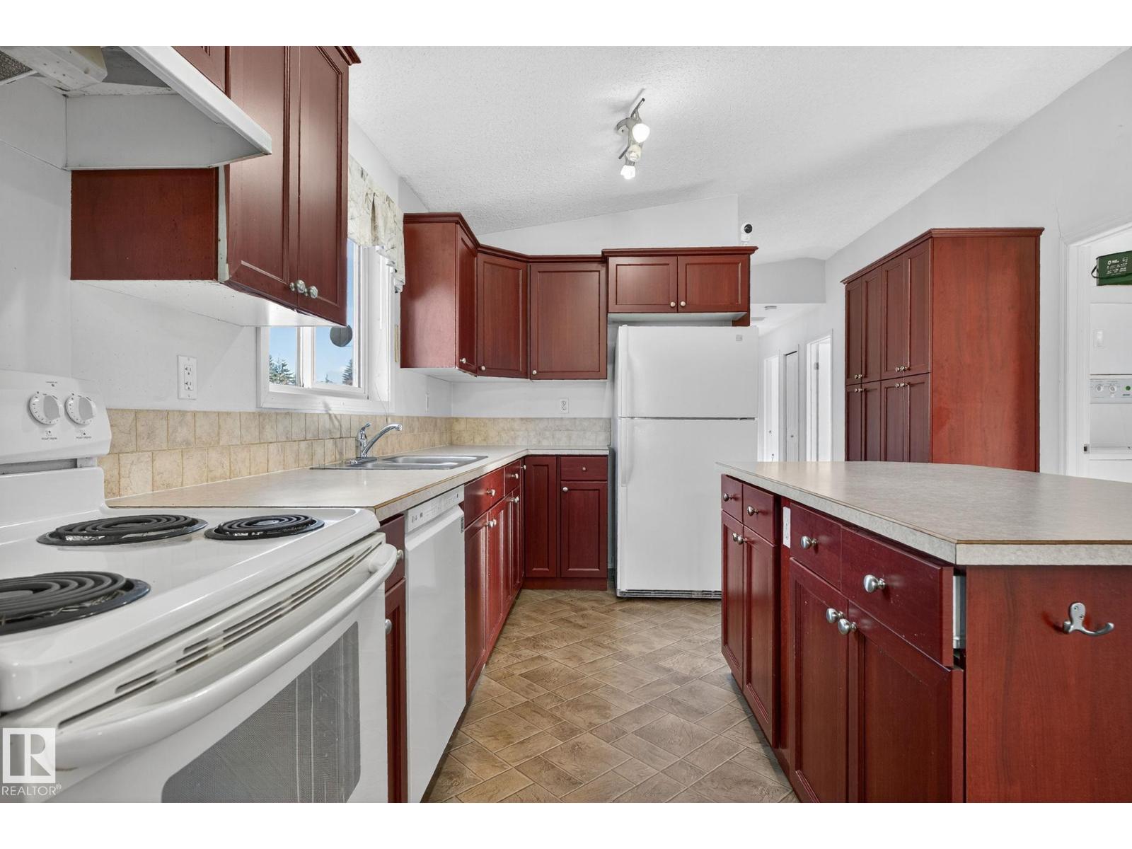 22311 119 Av Nw, Edmonton, Alberta  T5S 0S9 - Photo 26 - E4462595