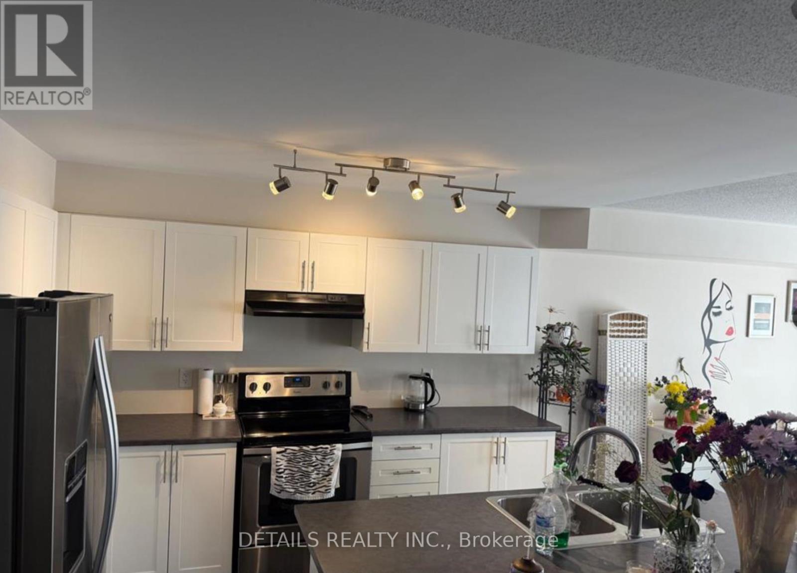 837 Element P Private, Ottawa, Ontario  K2M 0M8 - Photo 3 - X12469419