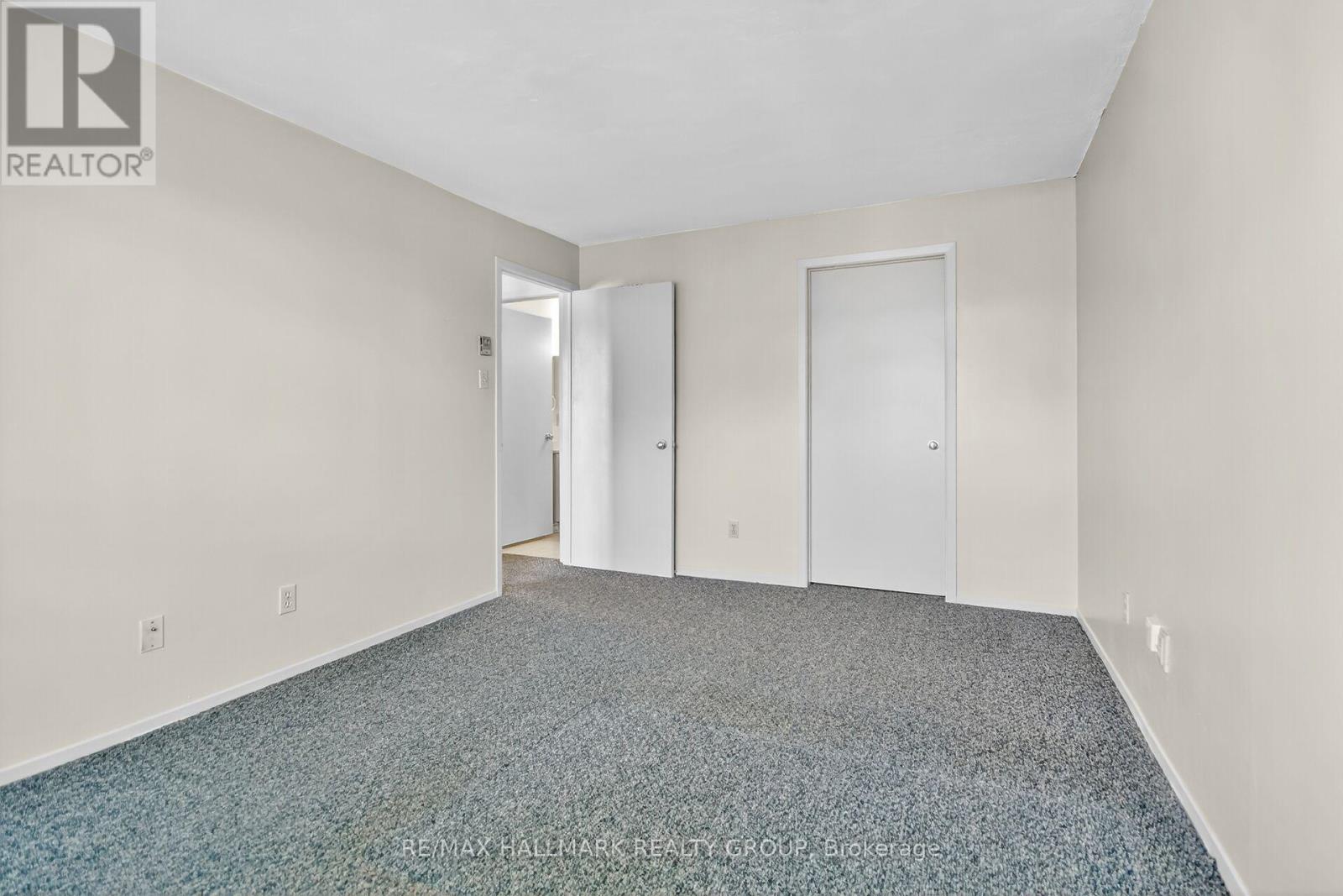 306 - 270 Brittany Drive, Ottawa, Ontario  K1K 4M3 - Photo 17 - X12469432