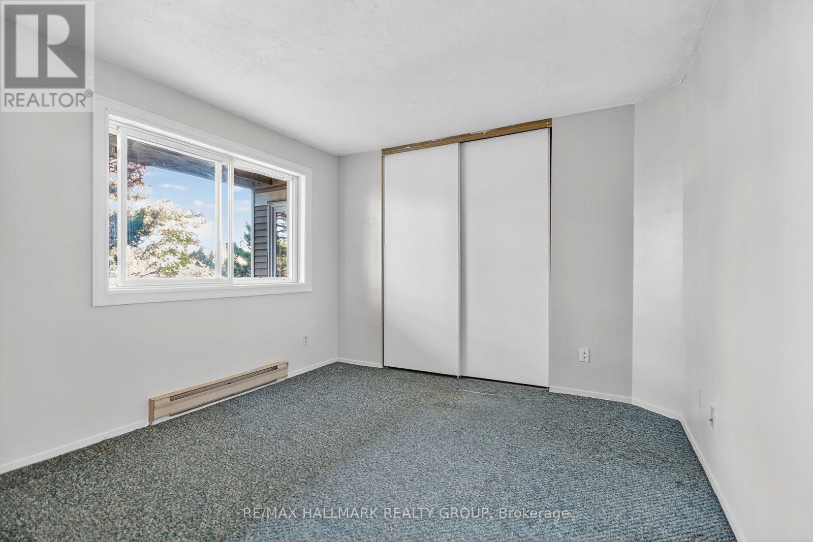 306 - 270 Brittany Drive, Ottawa, Ontario  K1K 4M3 - Photo 19 - X12469432