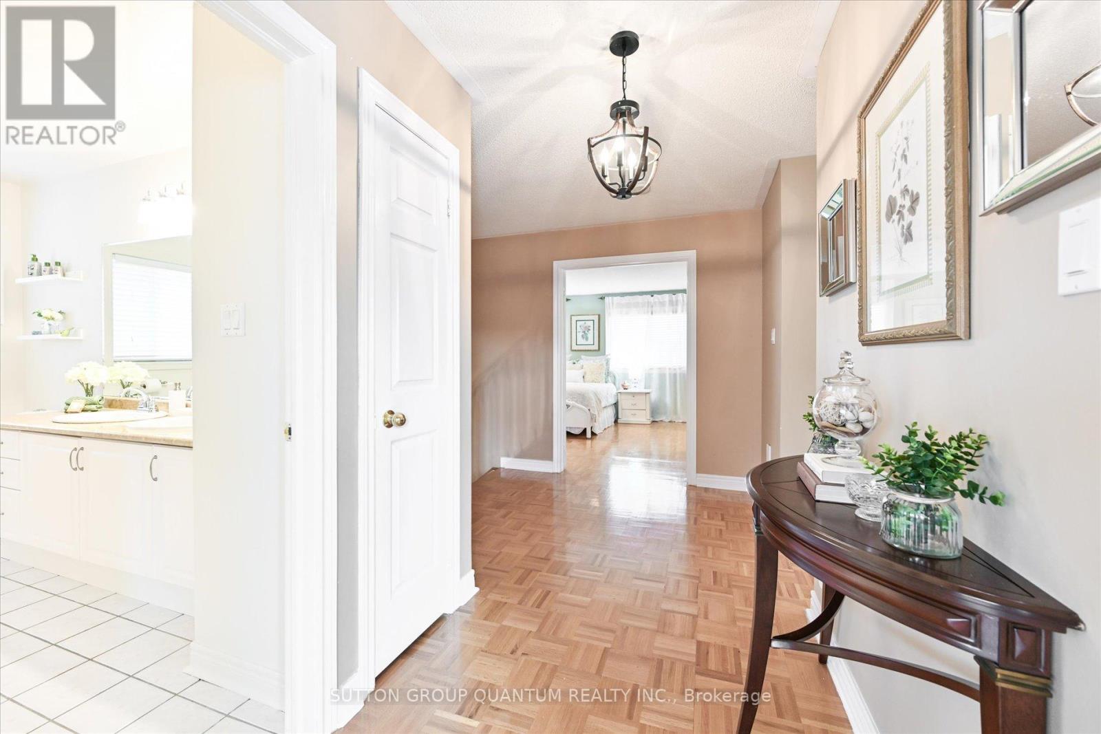 3512 Positano Place, Mississauga, Ontario  L5M 6Y9 - Photo 16 - W12469287