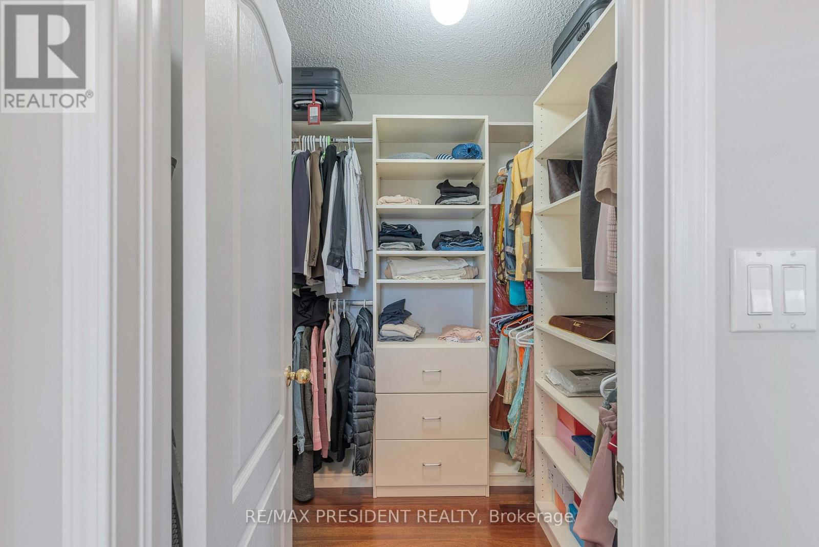 151 Herdwick Street, Brampton, Ontario  L6S 0A7 - Photo 31 - W12469291