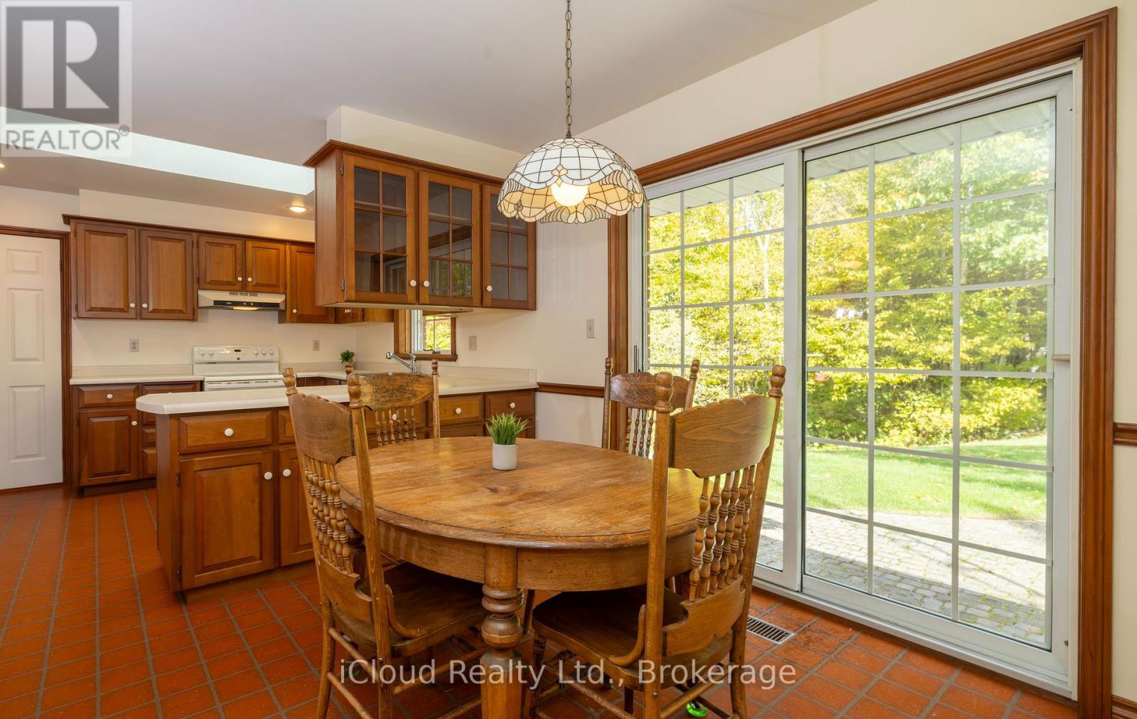 179 Main Street S, Milton, Ontario  L0P 1B0 - Photo 13 - W12469300