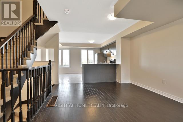 86 - 2280 Baronwood Drive, Oakville, Ontario  L6M 0K4 - Photo 7 - W12469325