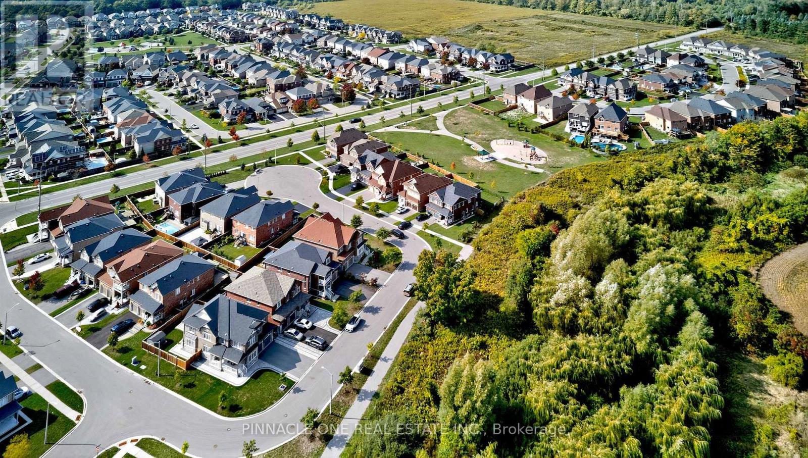 38 Quick Trail, Clarington, Ontario  L1C 0V2 - Photo 6 - E12469257