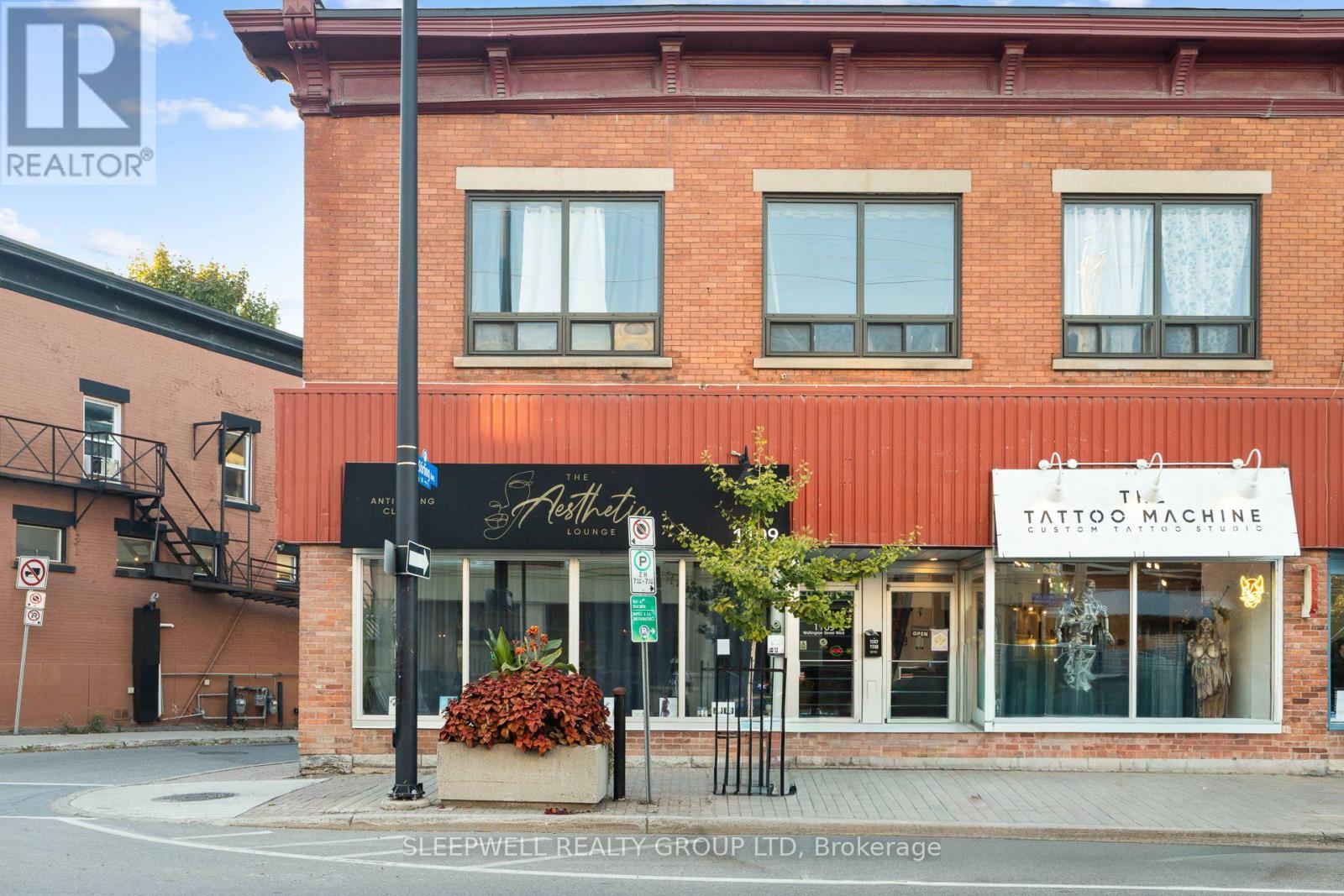 1109 WELLINGTON STREET W, Ottawa, Ontario