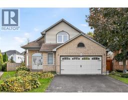 27 SURREY Drive, Ancaster, Ontario