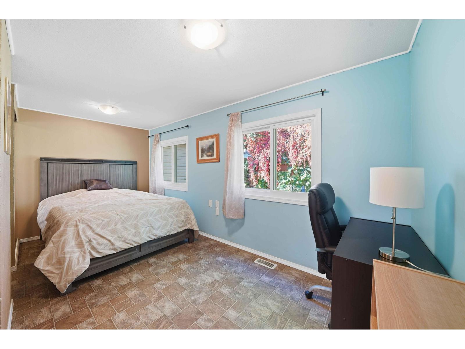207 45835 Sleepy Hollow Road, Cultus Lake East, Cultus Lake, British Columbia  V2R 5A9 - Photo 3 - R3059505