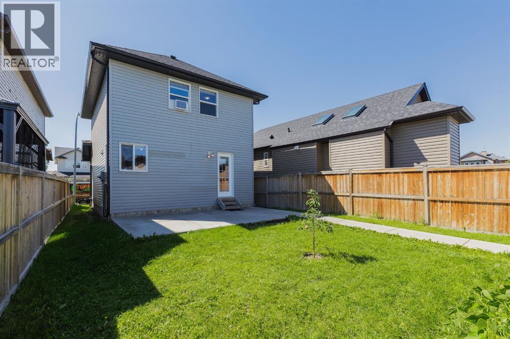 427 Saddlebrook Way Ne, Calgary, Alberta  T3J 5M7 - Photo 33 - A2248432