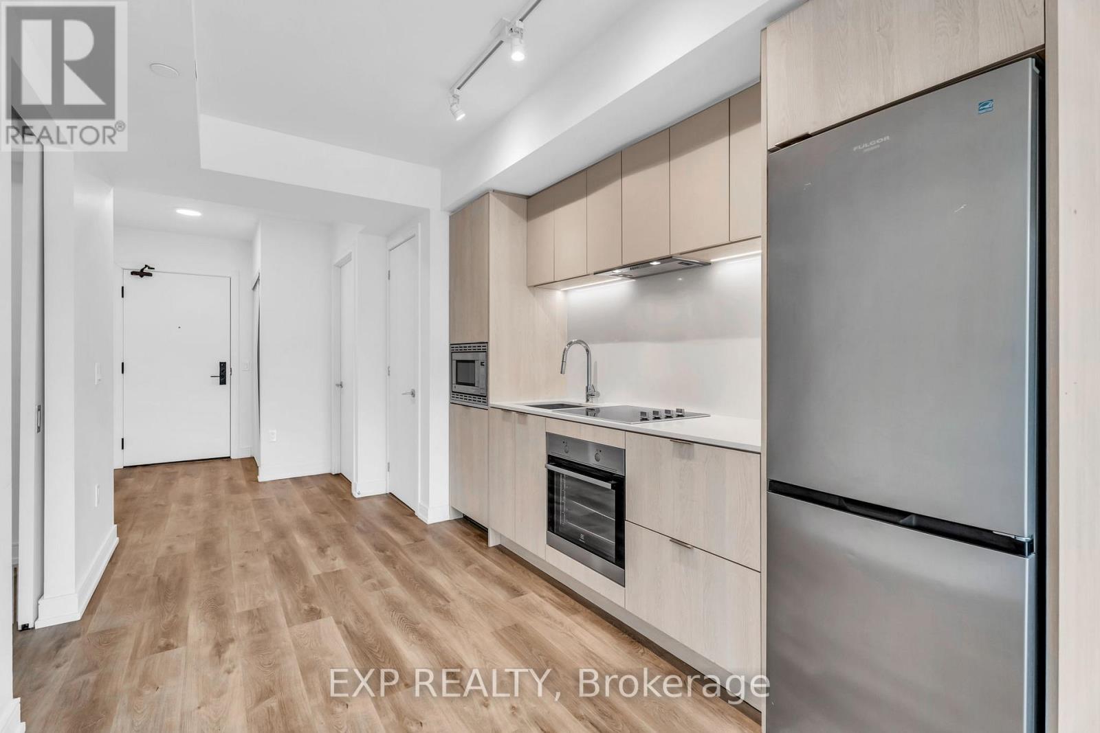828 - 1 Jarvis Street, Hamilton, Ontario  L8R 3J2 - Photo 12 - X12469288