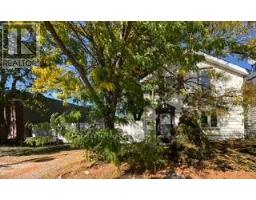 126 MICHIGAN AVENUE, Point Edward, Ontario