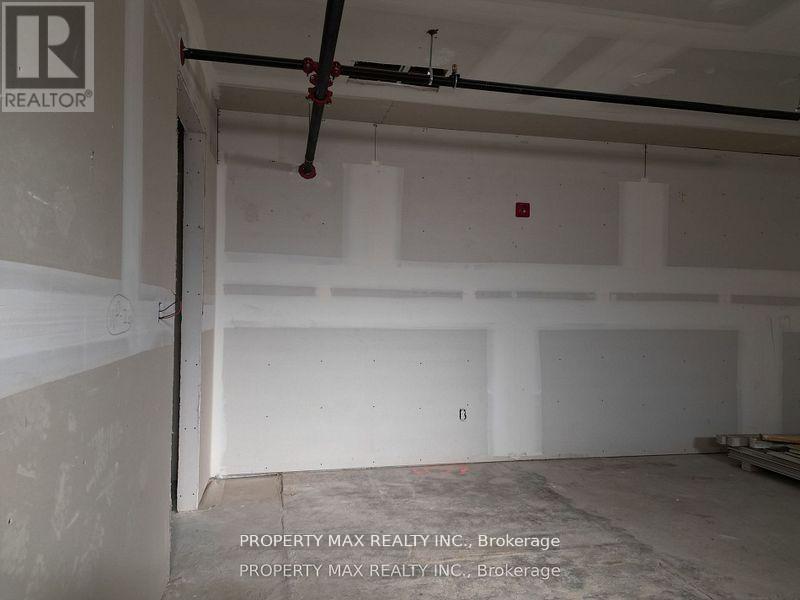 1061 Richmond Street, London East, Ontario  N6A 3J7 - Photo 28 - X12469313