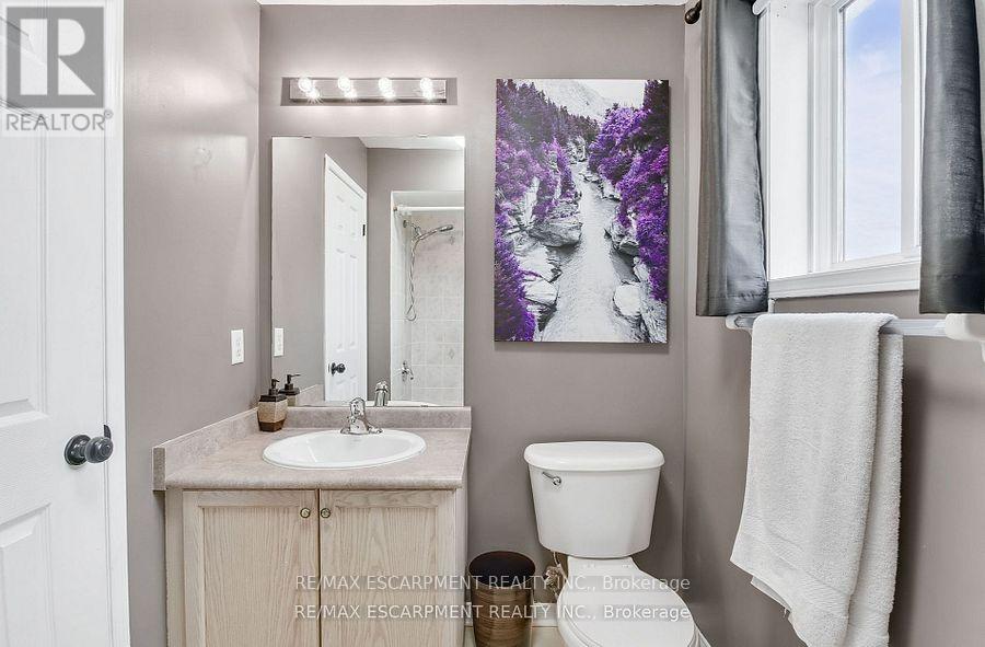 5 Mavin Street, Brantford, Ontario  N3T 6N1 - Photo 36 - X12469341