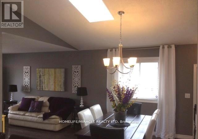 120 Ashbury Avenue, London South, Ontario  N6E 1T1 - Photo 4 - X12469364